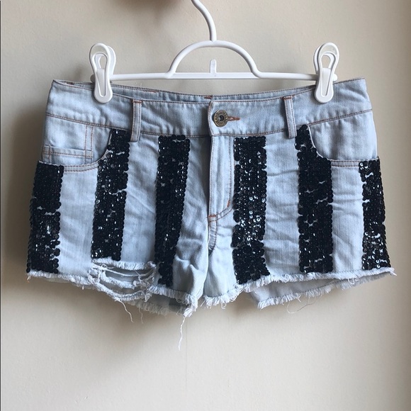 Sequined sexy washed denim shorts - Picture 1 of 4